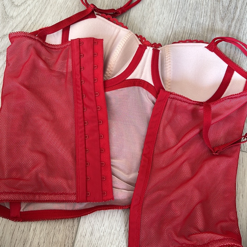 Btempt'd red corset top S - Picture 5 of 5